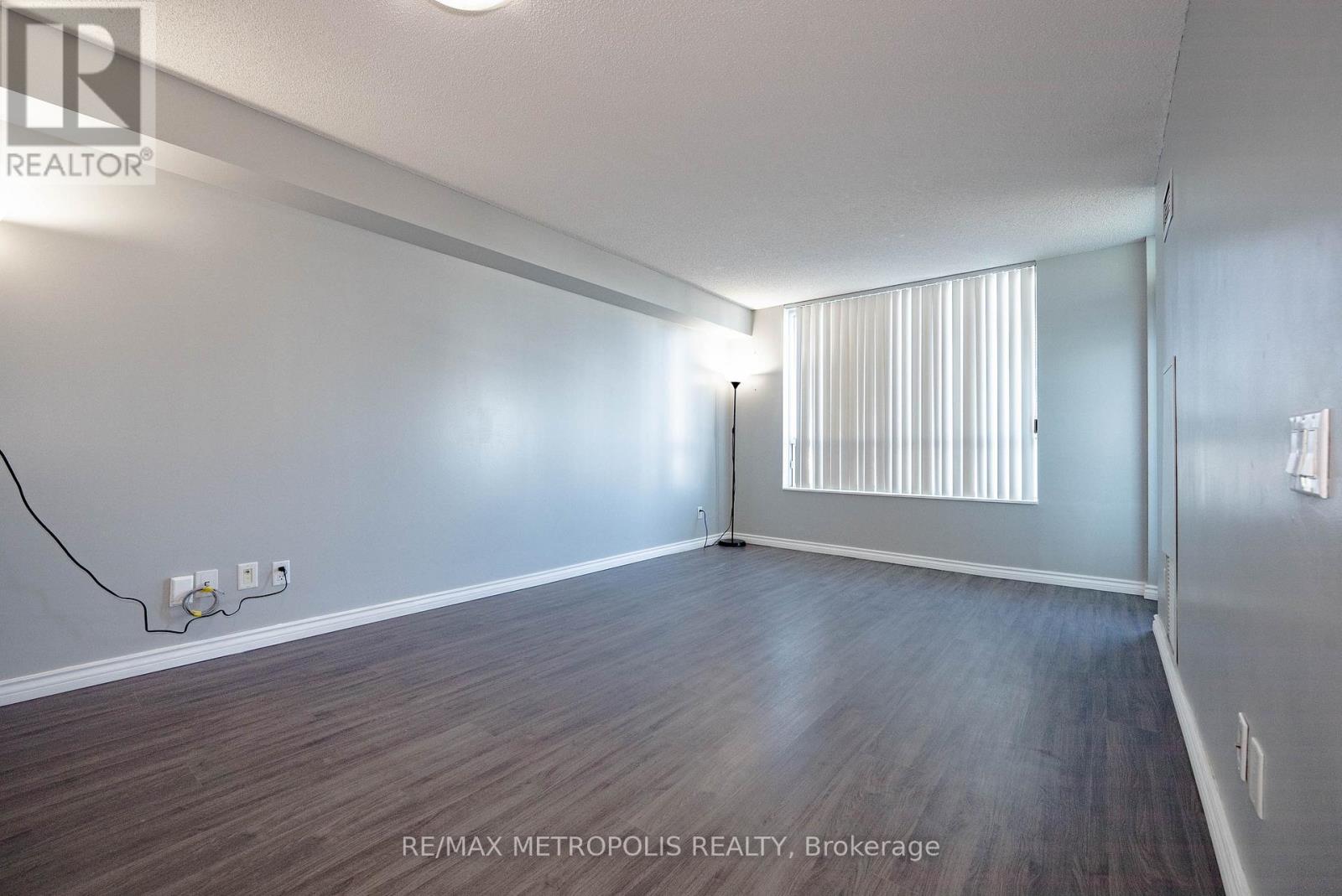 605 - 61 Town Centre Court, Toronto, Ontario  M1P 5C5 - Photo 26 - E12247974