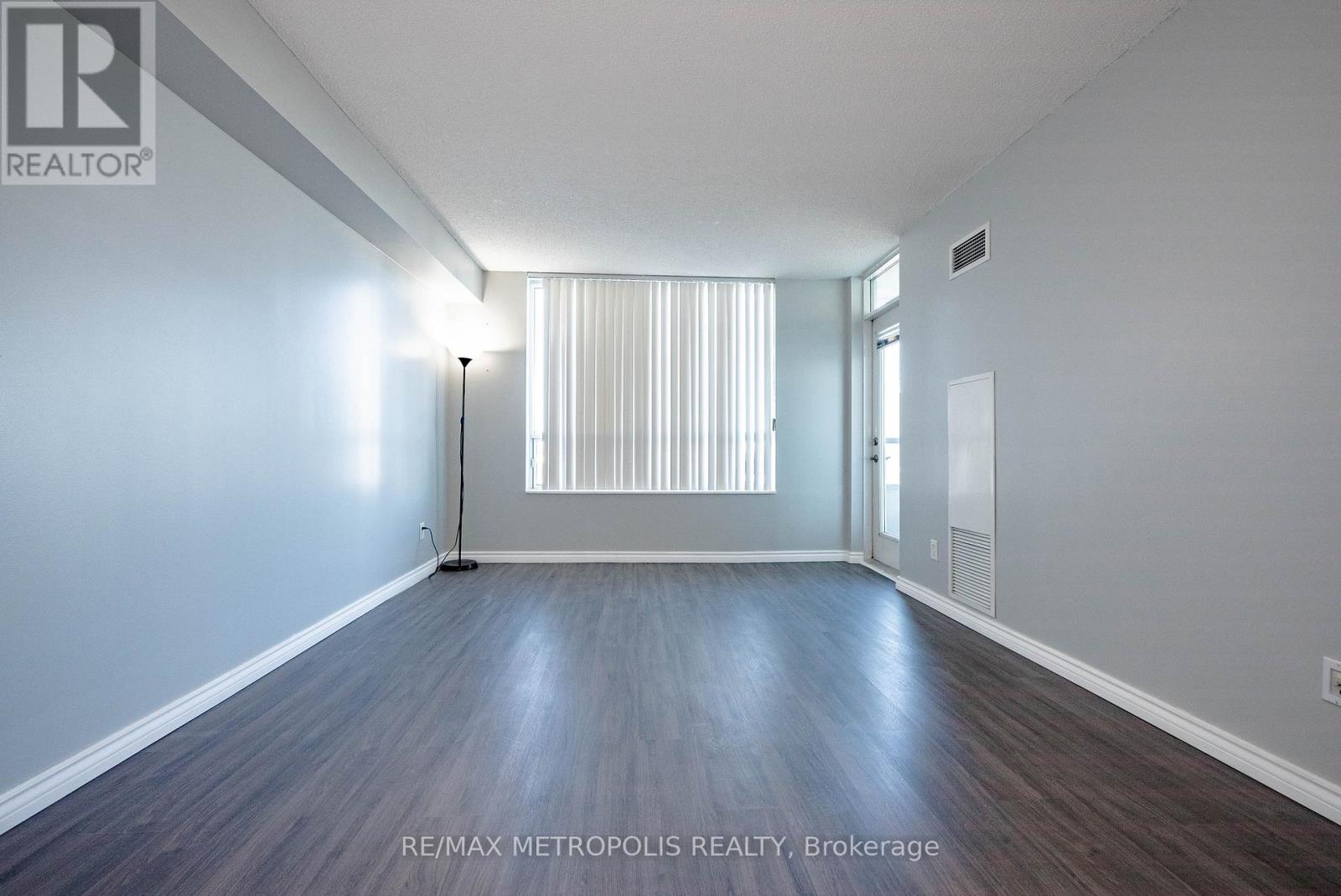 605 - 61 Town Centre Court, Toronto, Ontario  M1P 5C5 - Photo 27 - E12247974