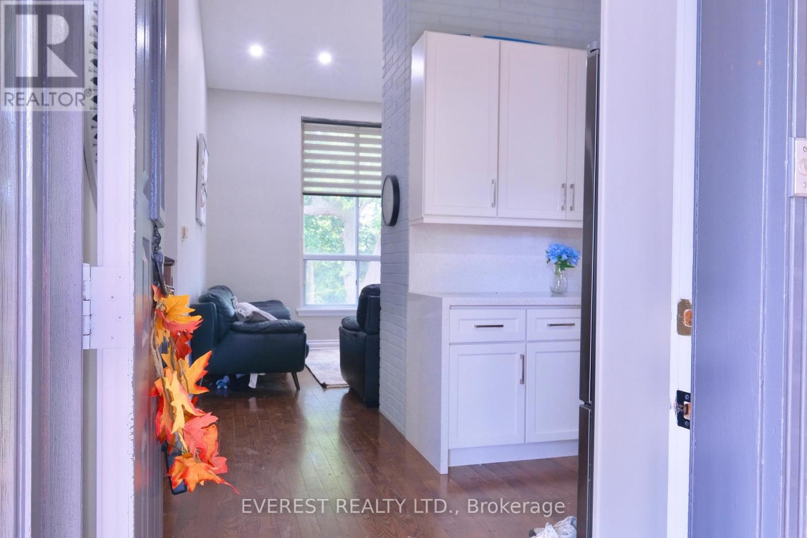 Property at 25 BENLEIGH DRIVE image 3