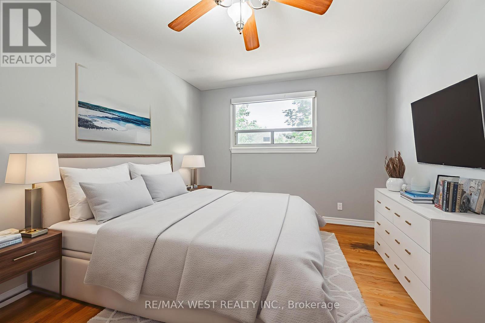 Property at 765 WEST SHORE BOULEVARD image 5