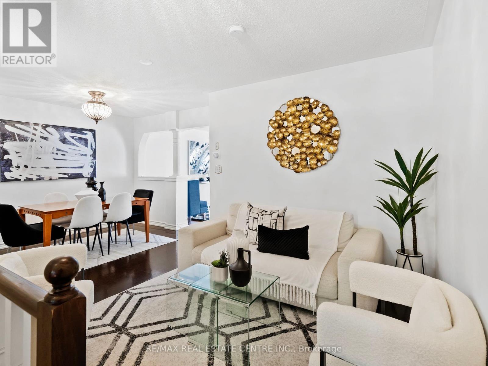 Property at 27 MARTELL GATE image 5