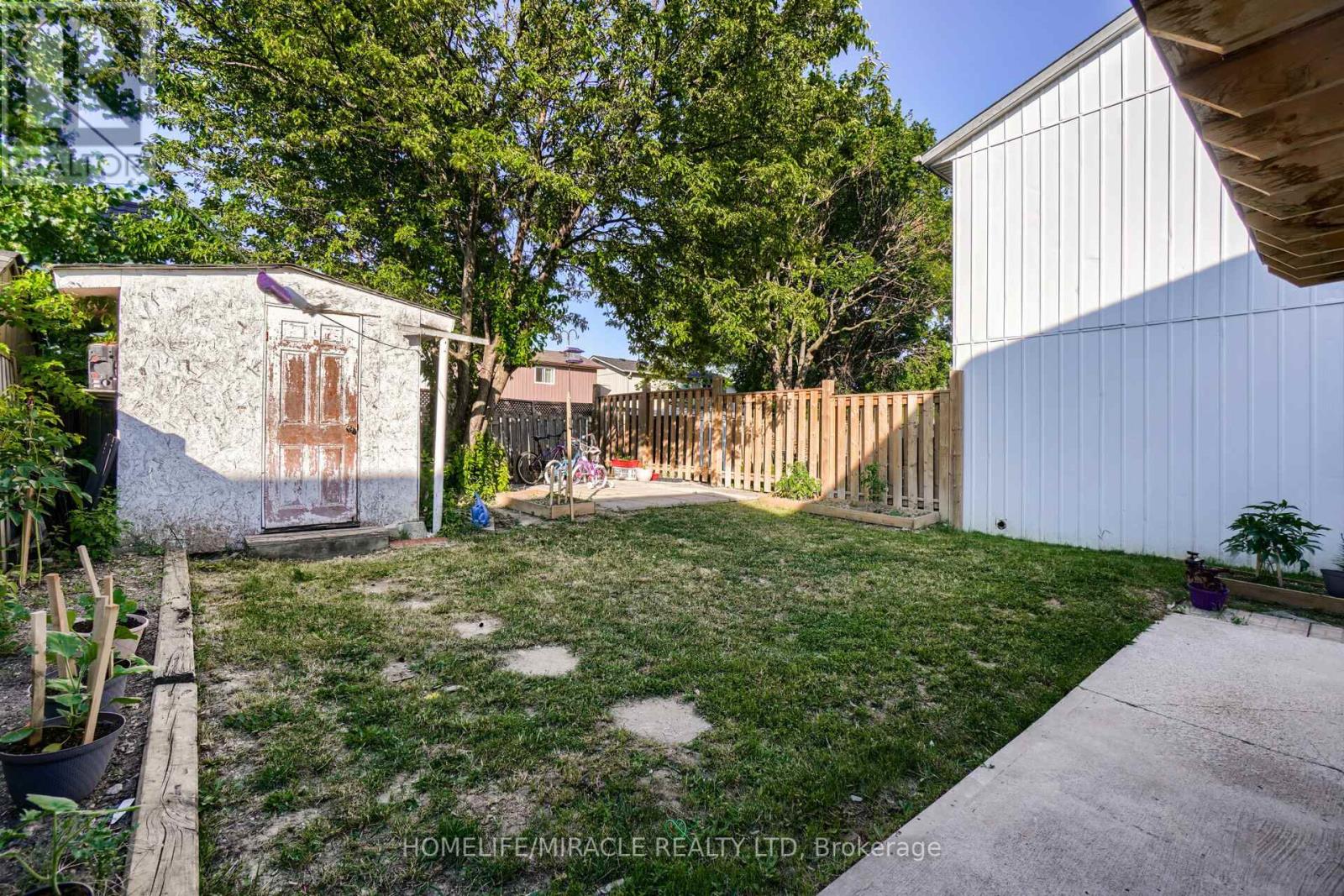 34 Greenbush Crescent, Brampton, Ontario  L6S 2K2 - Photo 37 - W12248178