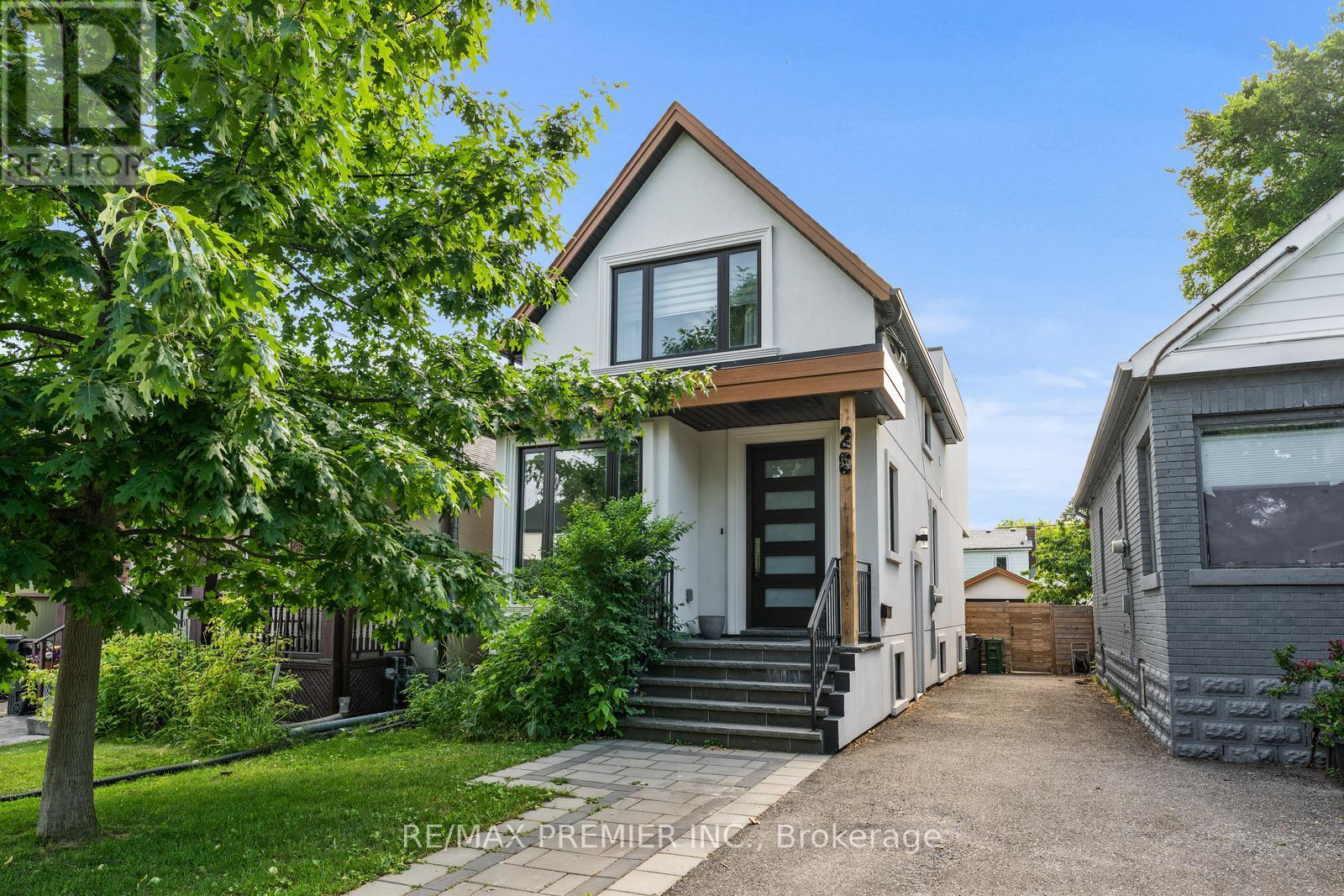 Property at 26 SEVENTEENTH STREET image 1