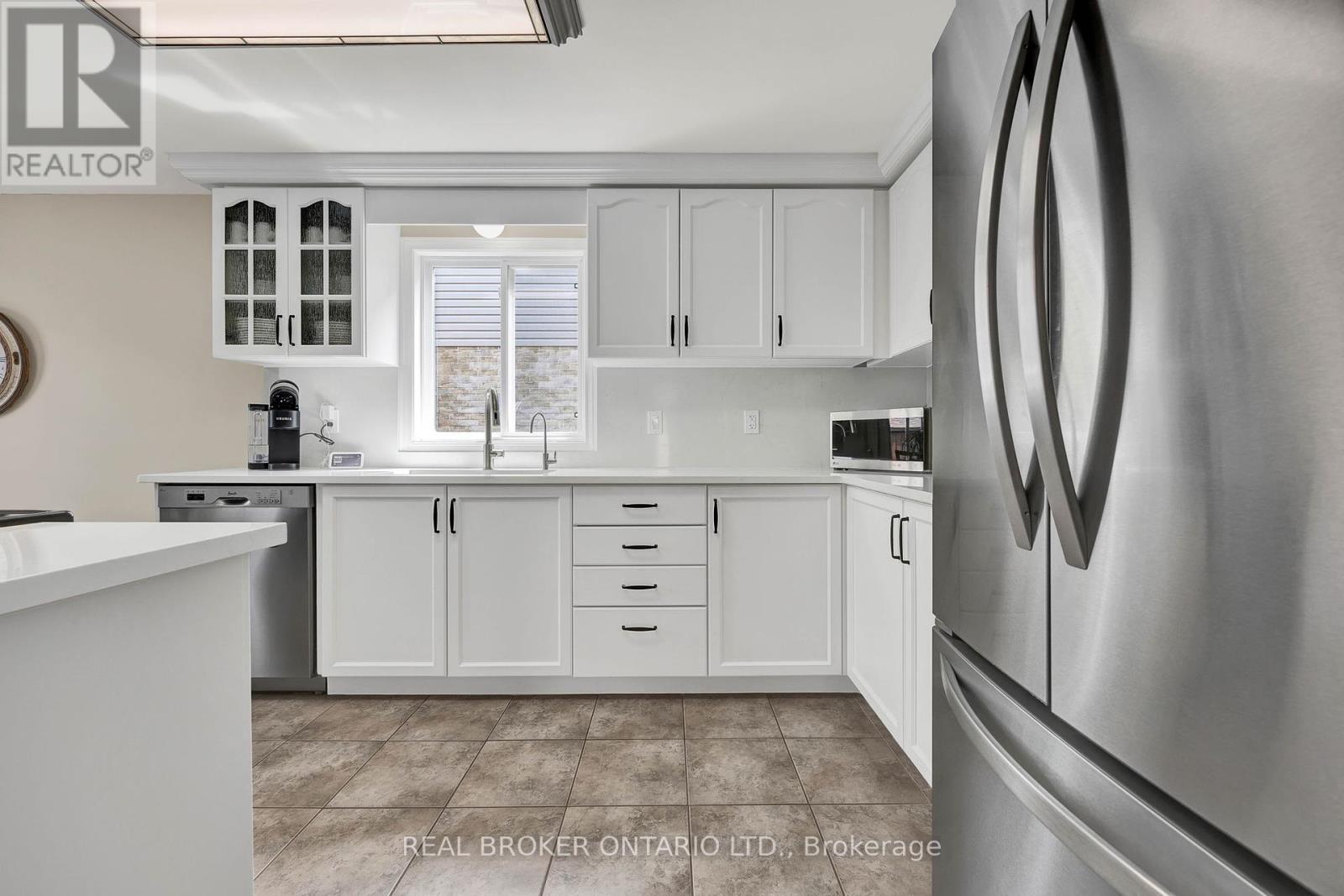 Property at 42 BROOKMEAD STREET image 4