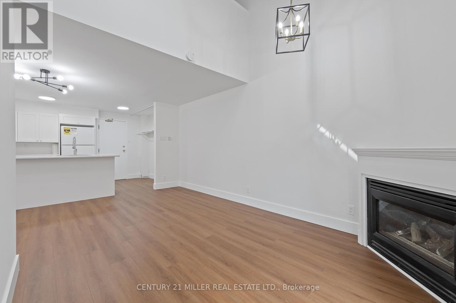 19 - 41 Valleyview Road, Kitchener, Ontario  N2E 3H9 - Photo 10 - X12247986