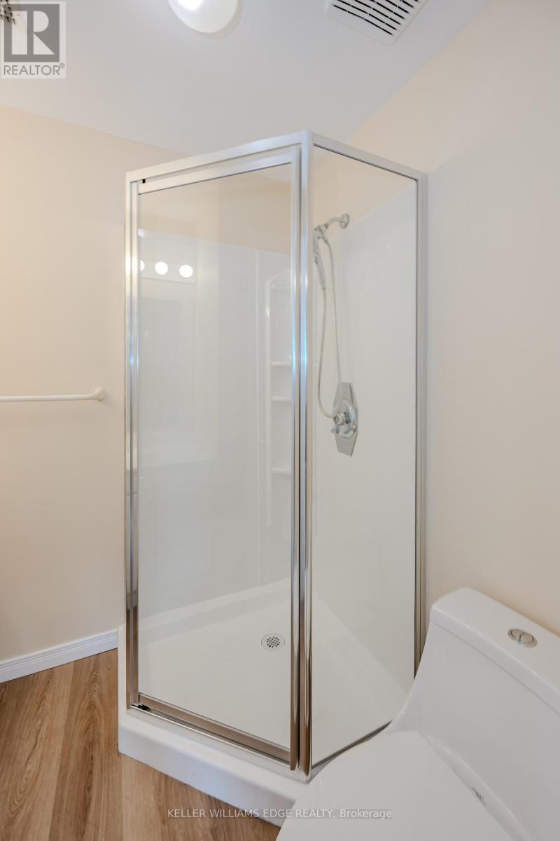 22 Mill Street S, Hamilton (Waterdown), Ontario  L0R 2H0 - Photo 37 - X12248010