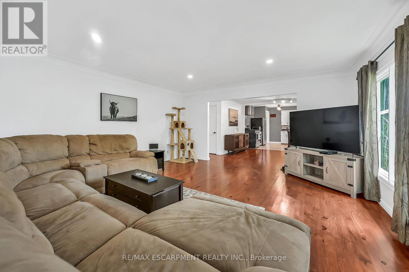 4 Clifford Street, Norfolk (Port Dover), Ontario  N0A 1N0 - Photo 16 - X12248020