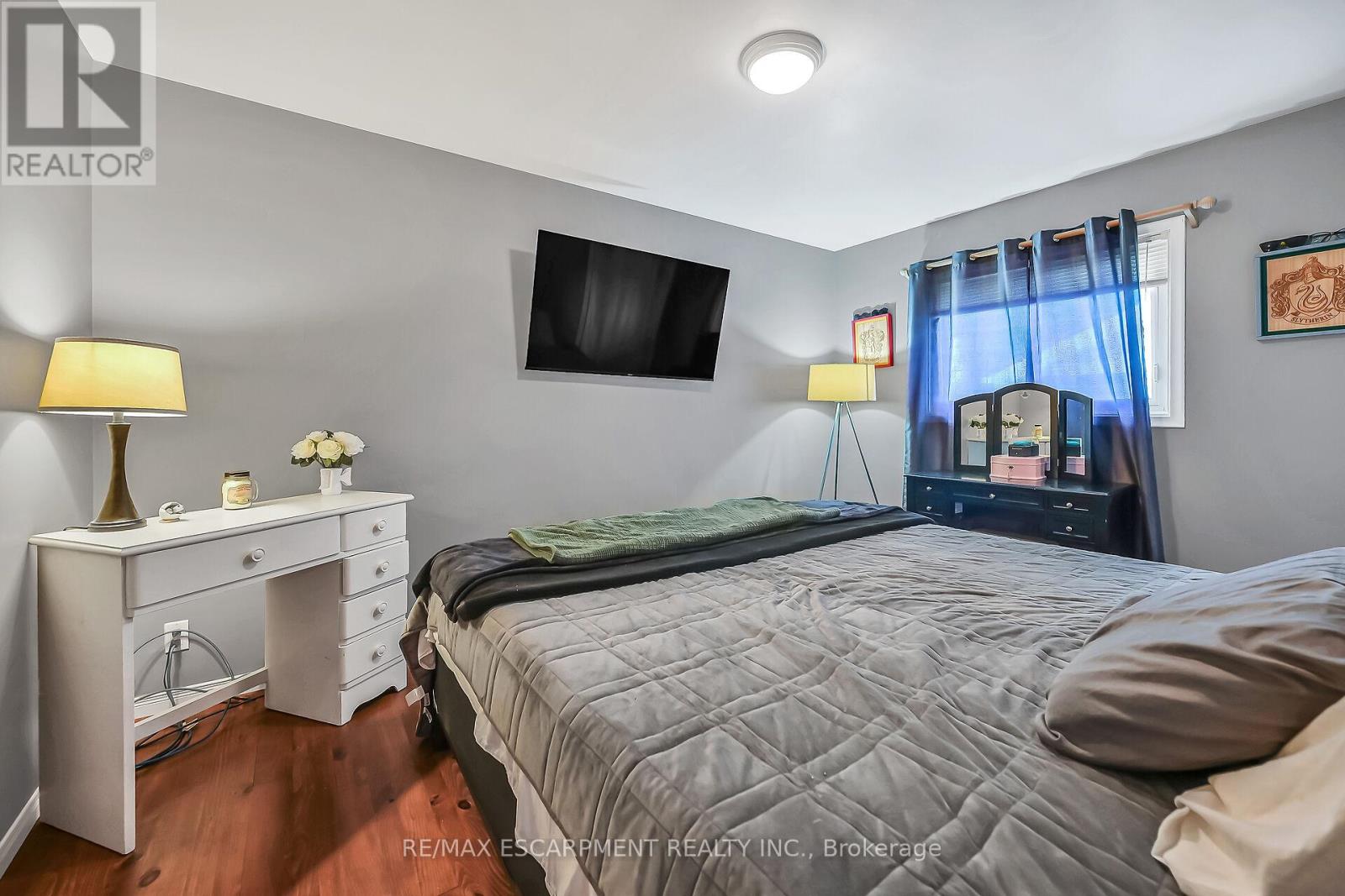 4 Clifford Street, Norfolk (Port Dover), Ontario  N0A 1N0 - Photo 17 - X12248020