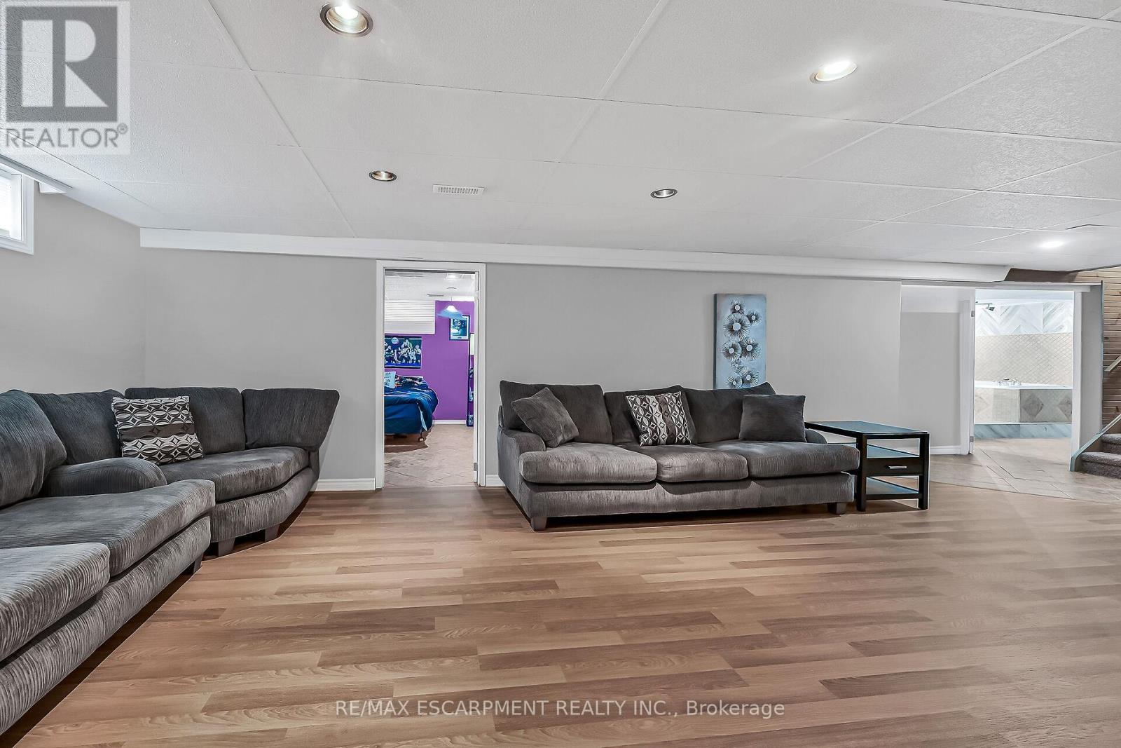 4 Clifford Street, Norfolk (Port Dover), Ontario  N0A 1N0 - Photo 33 - X12248020