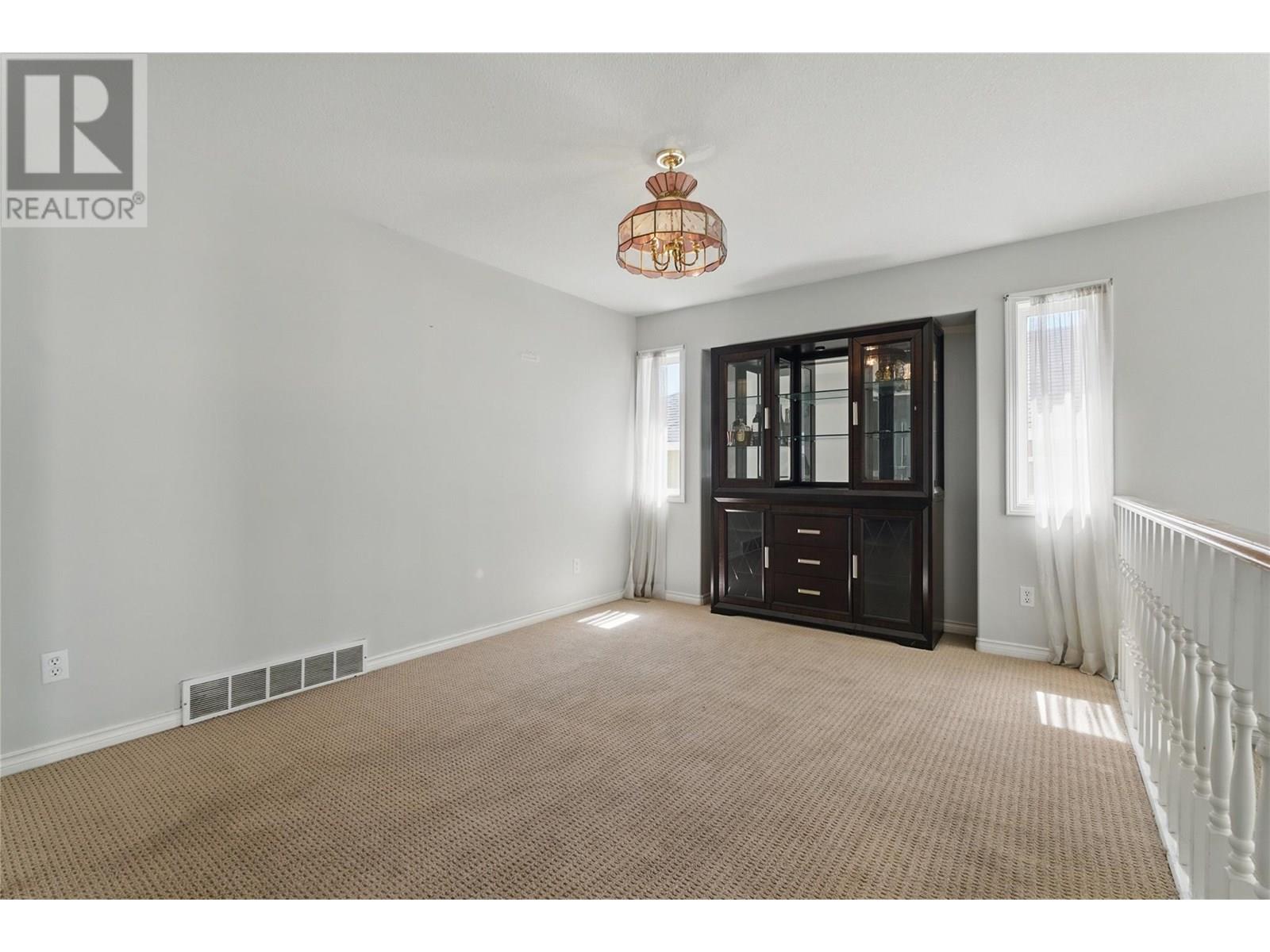 Property at 467 Glen Pine Court image 4