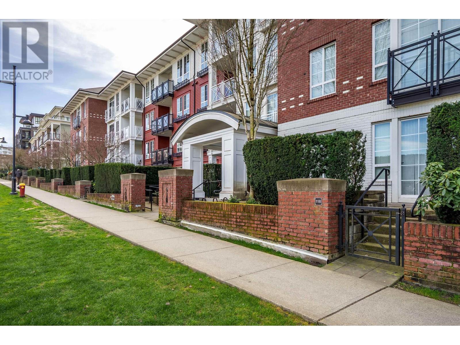 117 618 COMO LAKE AVENUE, coquitlam, British Columbia V3J0G1