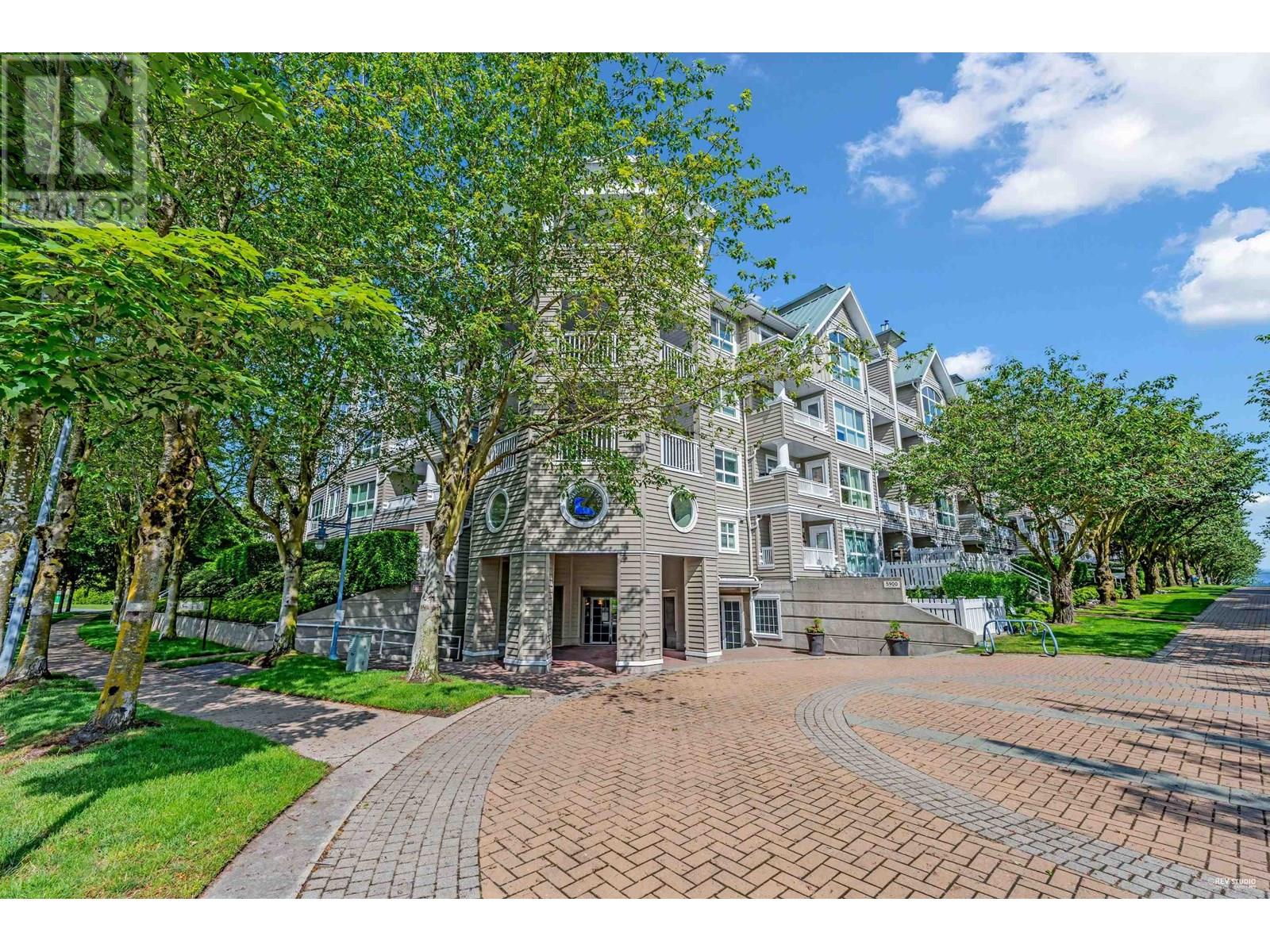 115 5900 DOVER CRESCENT, richmond, British Columbia V7C5R4