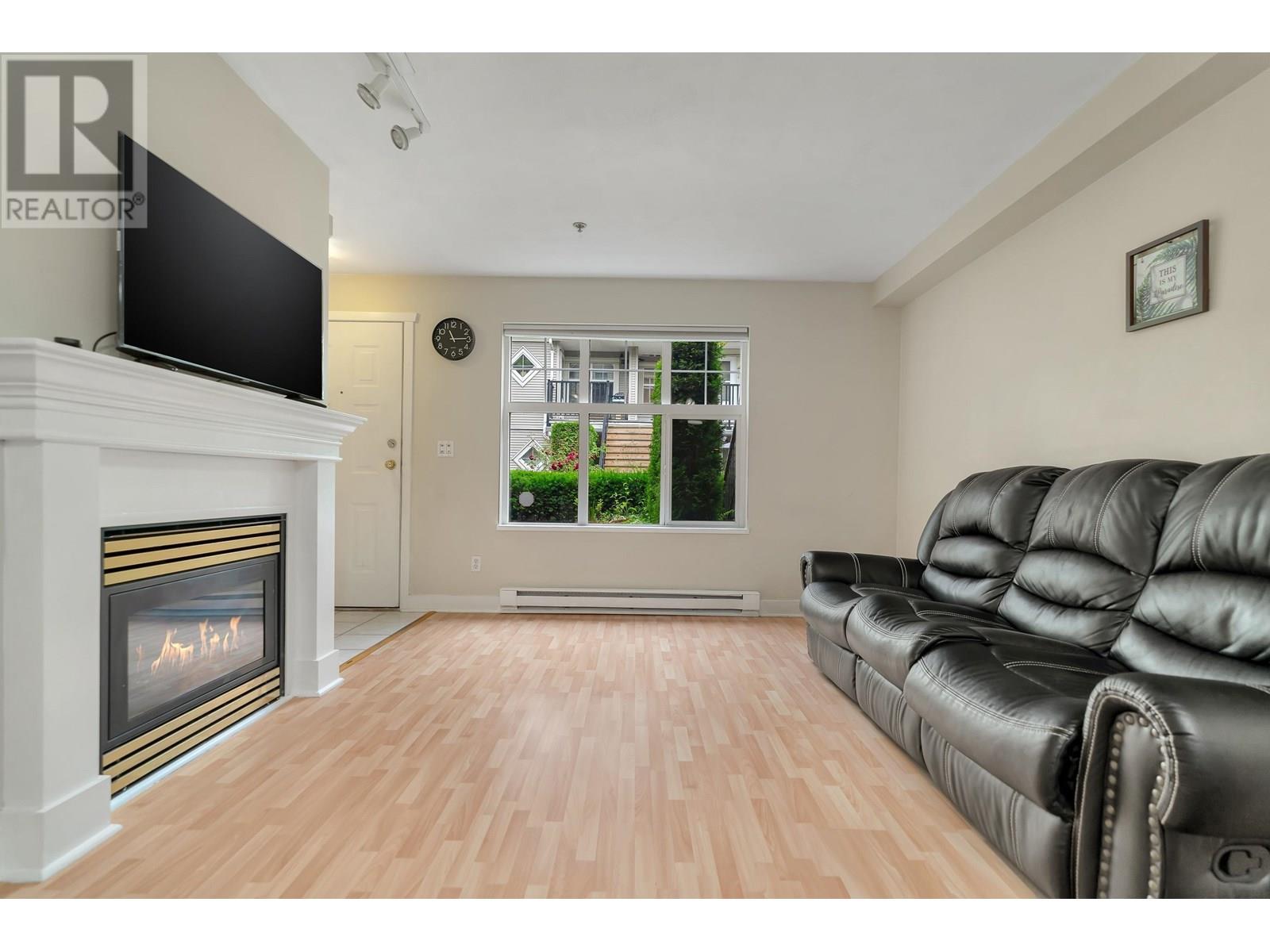 Property at 16 7071 EDMONDS STREET image 4