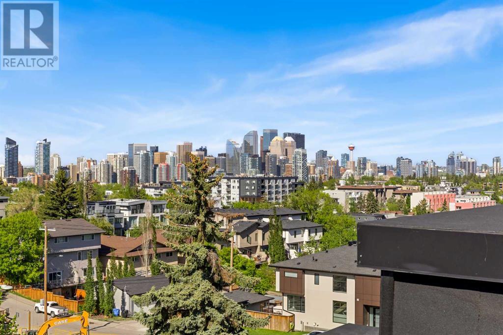 Property at 2015 28 Avenue SW image 3
