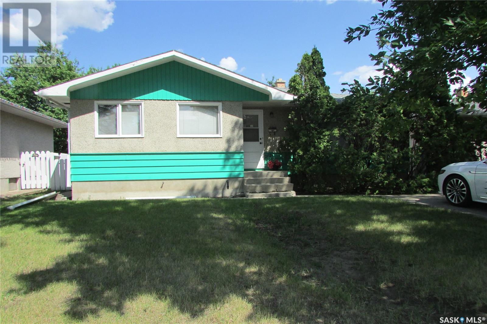 267 Smith STREET N, regina, Saskatchewan