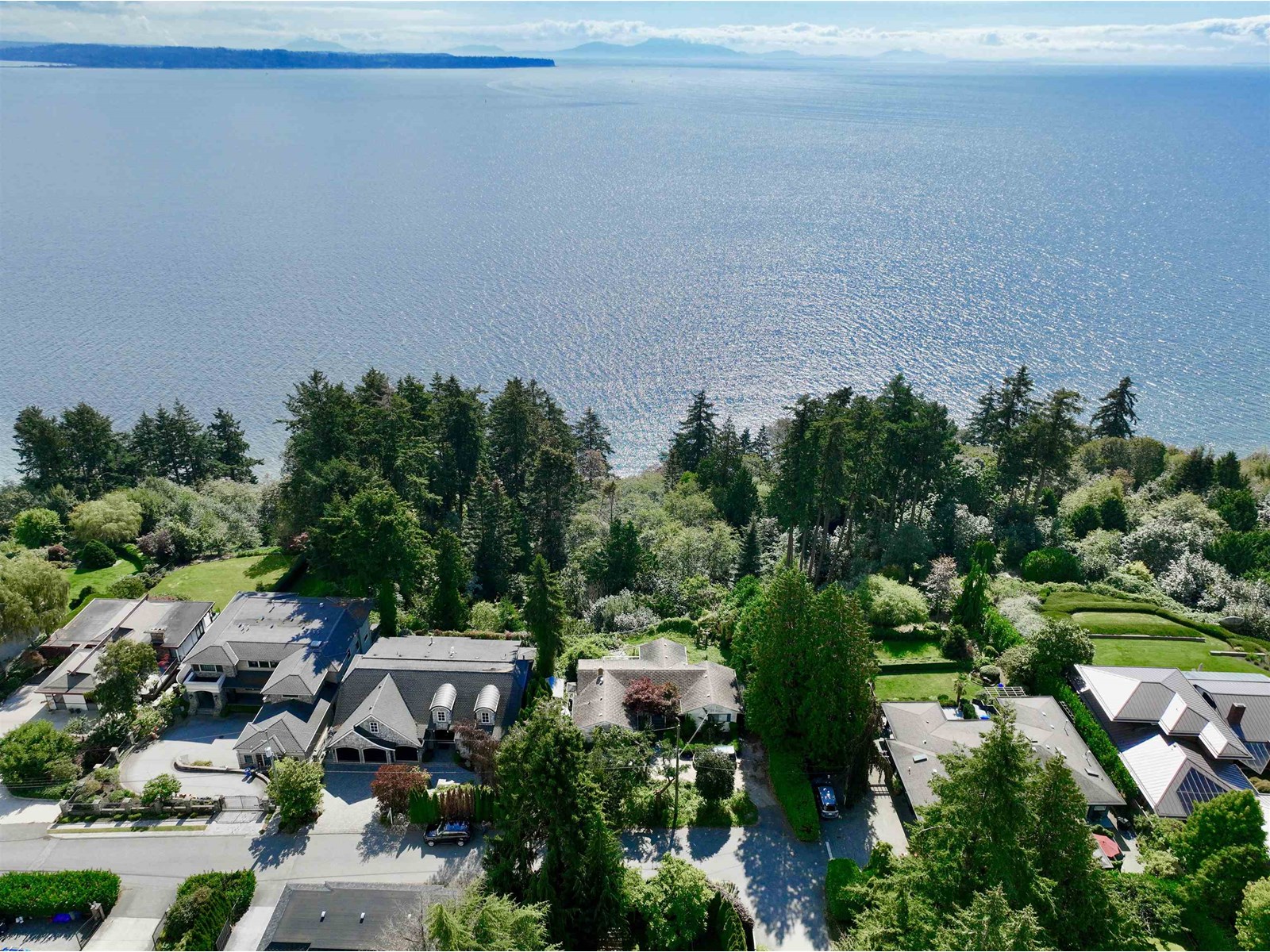 13910 Terry Road, White Rock, British Columbia  V4B 1A2 - Photo 5 - R3020539