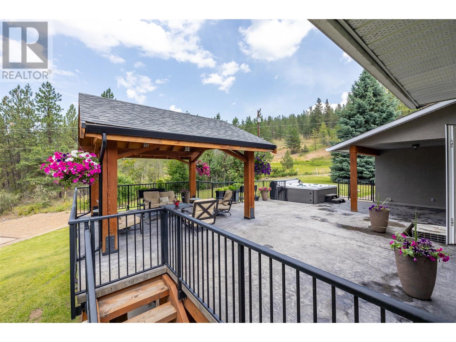 6051 Postill Lake Road, Kelowna, British Columbia  V1X 7V3 - Photo 38 - 10353954