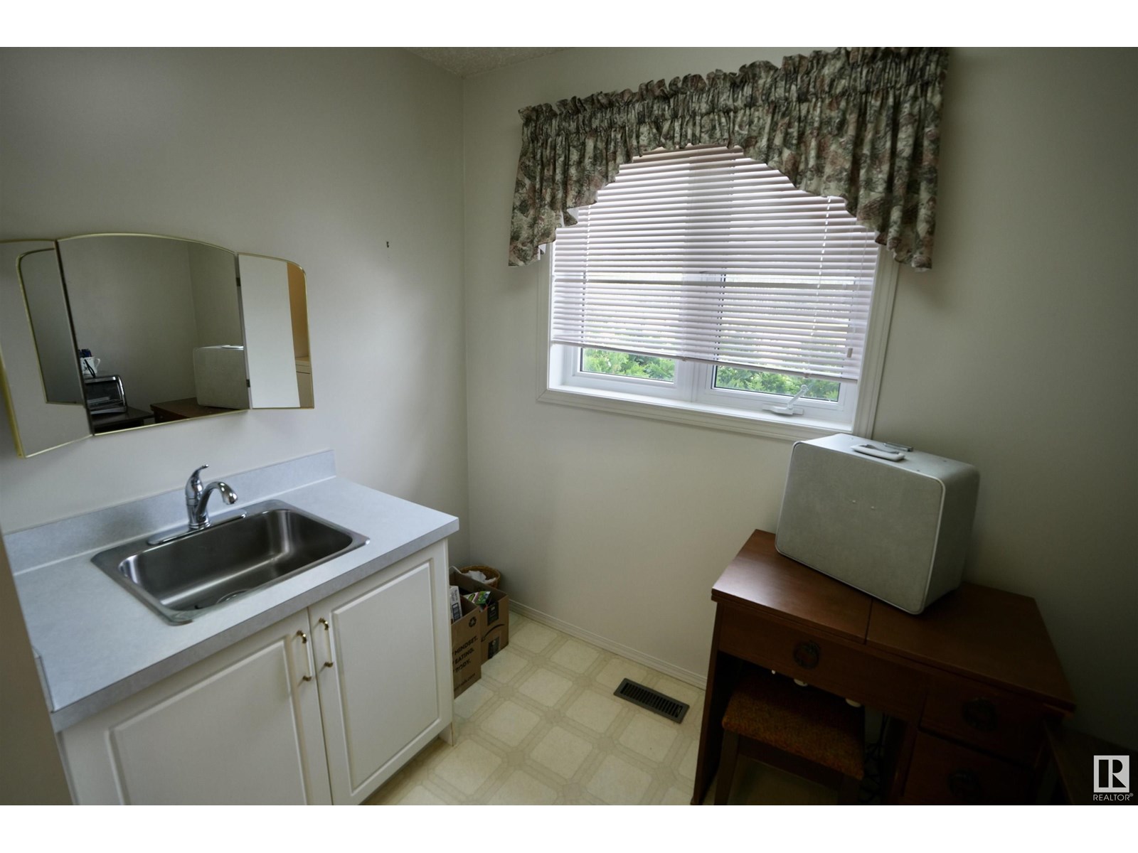 3711 Railway Av, Mallaig, Alberta  T0A 2K0 - Photo 13 - E4444525