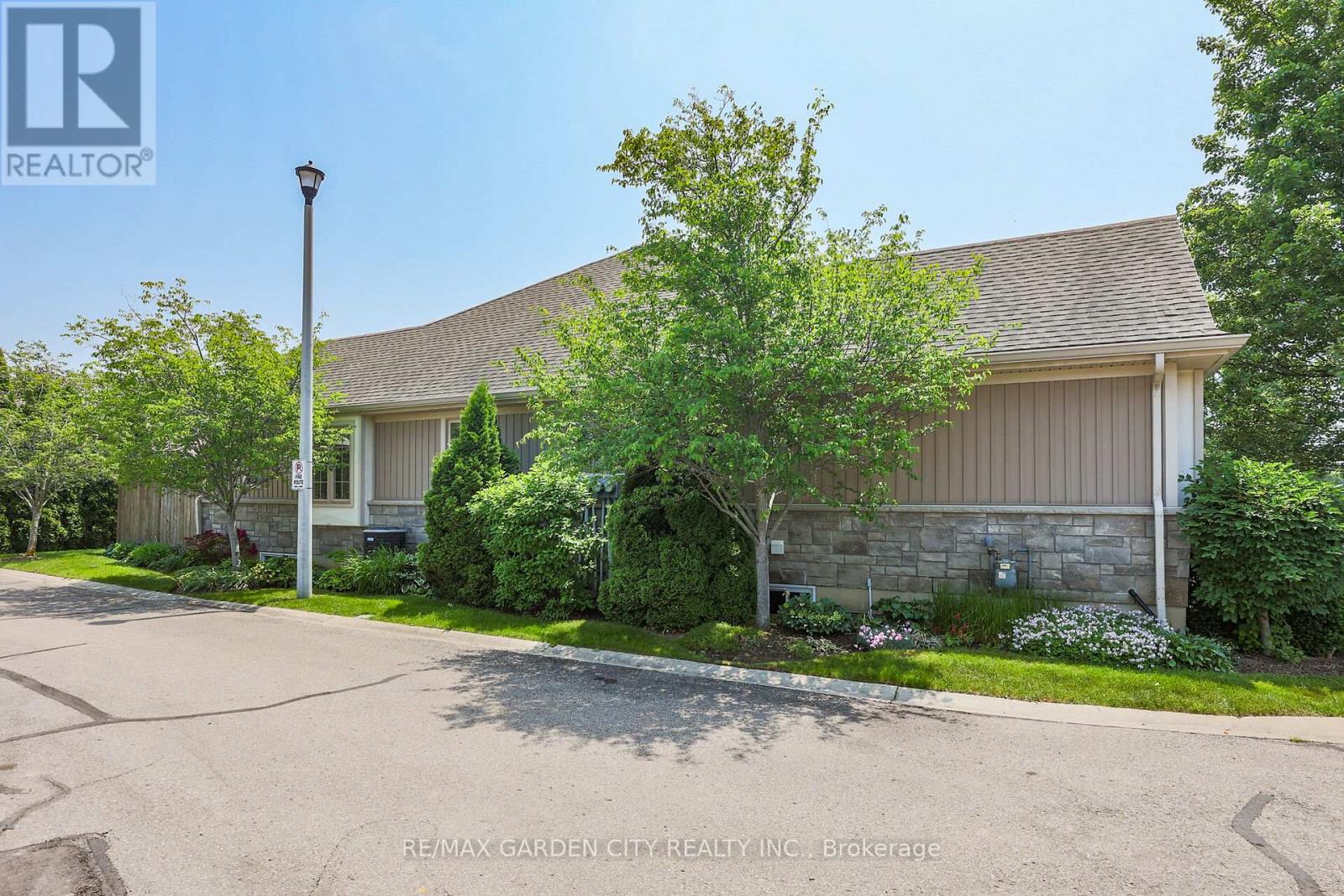 Property at #5 - 603 WELLAND AVENUE E image 3