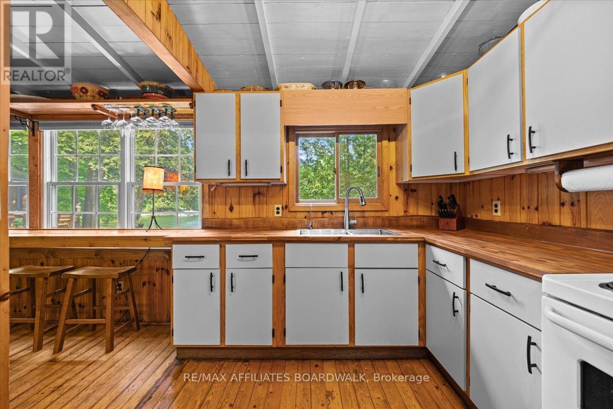 31a Herman Road, Rideau Lakes, Ontario  K0G 1E0 - Photo 14 - X12248291