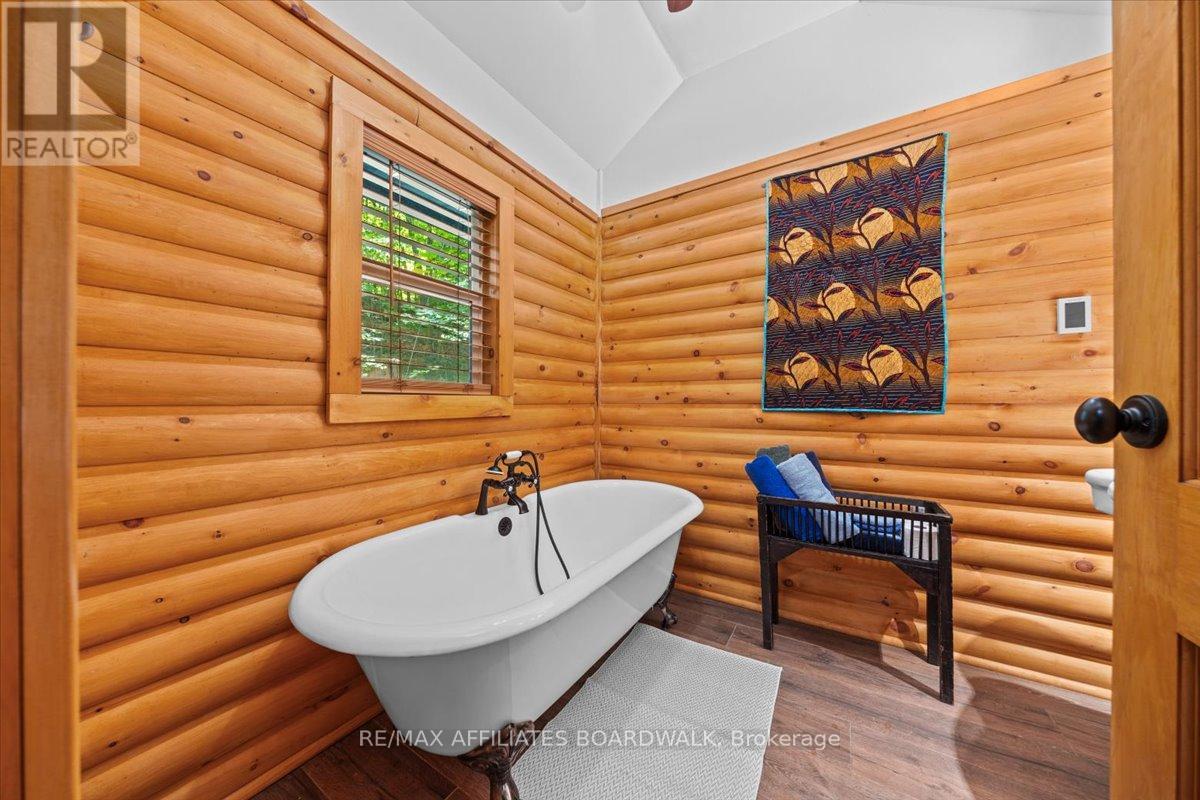 31a Herman Road, Rideau Lakes, Ontario  K0G 1E0 - Photo 19 - X12248291