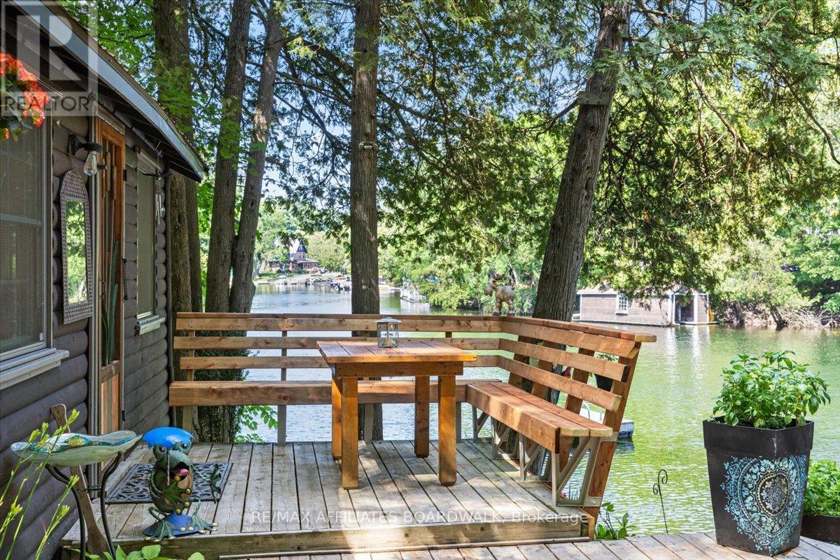 31a Herman Road, Rideau Lakes, Ontario  K0G 1E0 - Photo 5 - X12248291