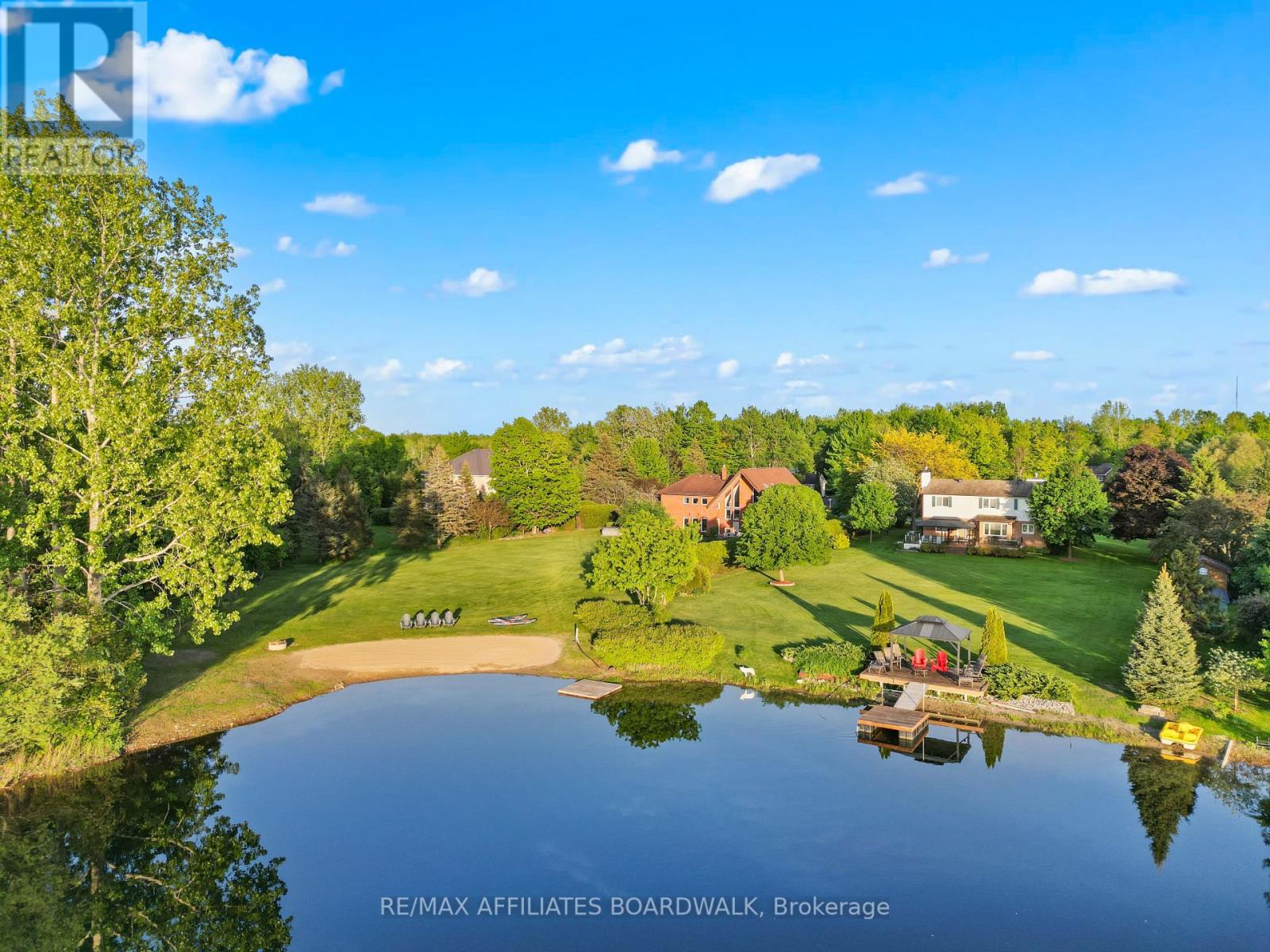 Property at 1700 LAKESHORE DRIVE image 4