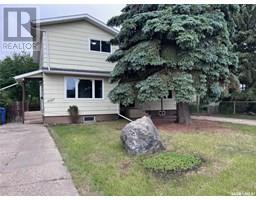 A 11357 Clark Drive Centennial Park, North Battleford, Ca