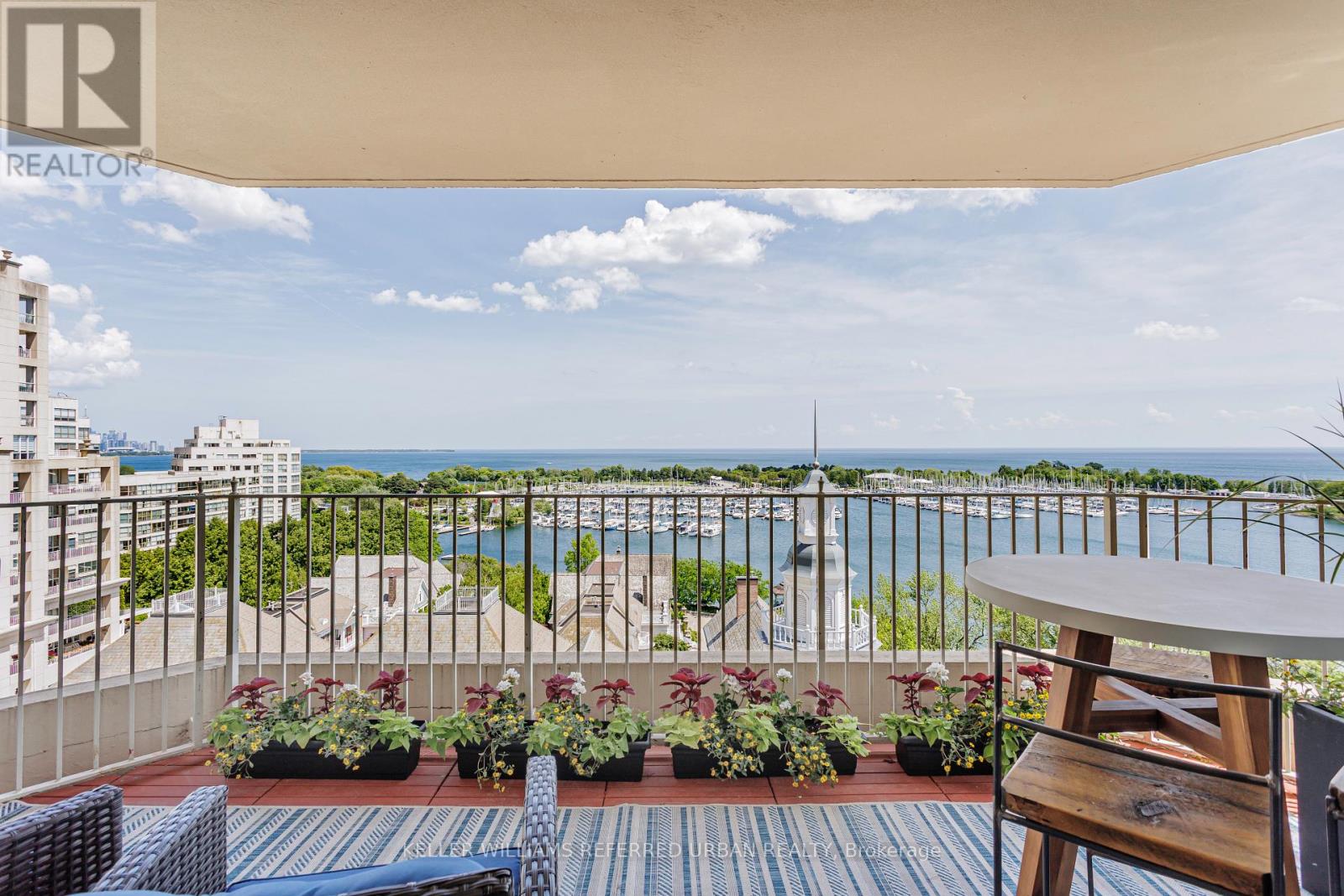 Property at 902 - 2285 LAKE SHORE BOULEVARD W image 1