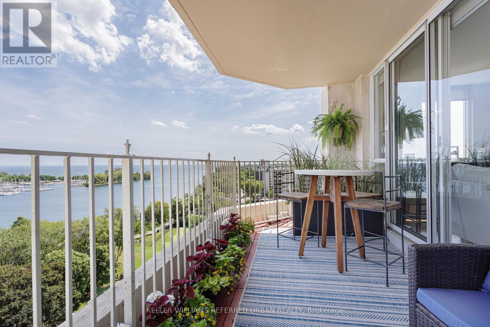 Property at 902 - 2285 LAKE SHORE BOULEVARD W image 4