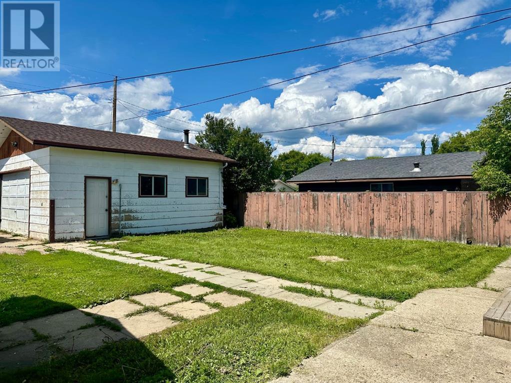 Property at 5508 47 Street image 5