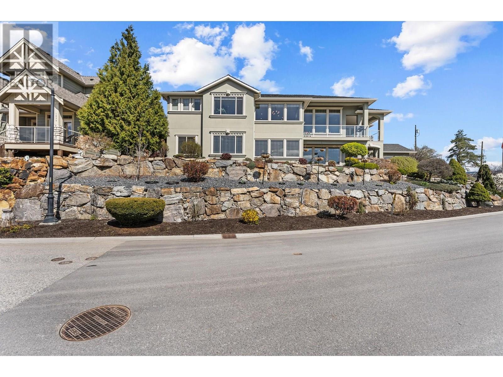 Property at 1095 Hume Avenue image 1