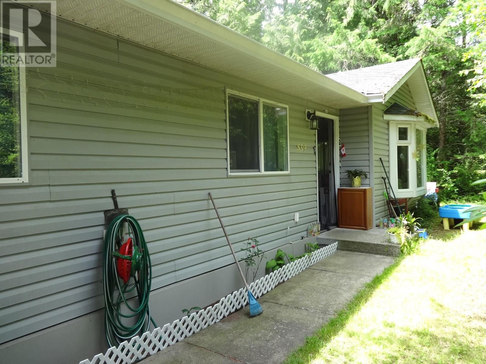 Property at 539 HOUGH ROAD image 5