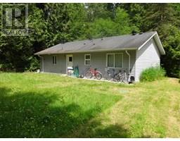 539 Hough Road, Gibsons, Ca