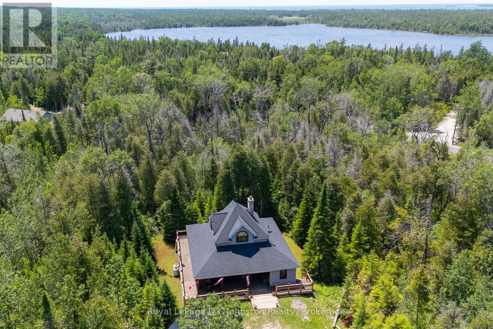 57 Lakewood Country Lane, Northern Bruce Peninsula, Ontario  N0H 1W0 - Photo 16 - X12248408