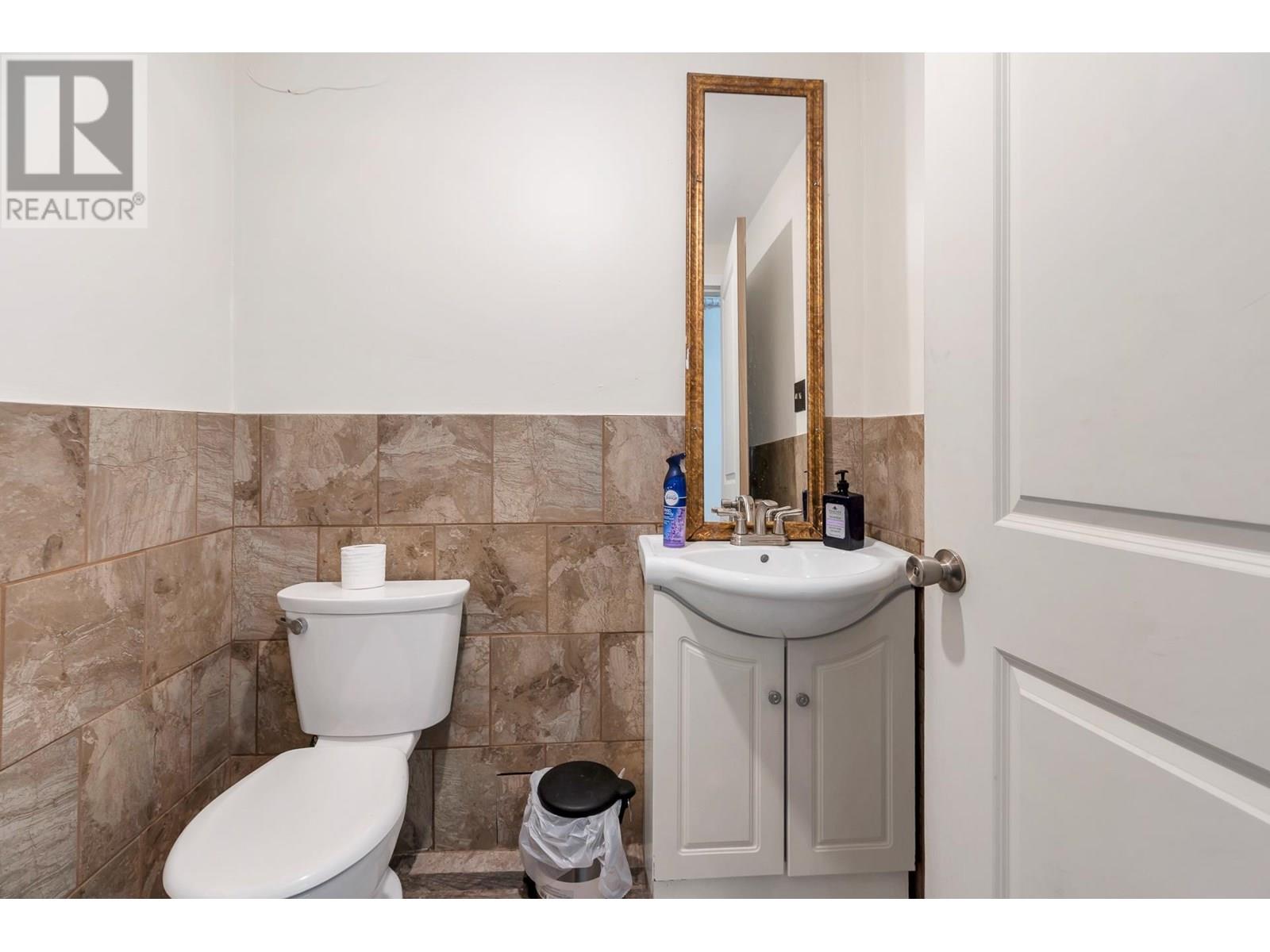 4928 Imperial Street, Burnaby, British Columbia  V5J 1C6 - Photo 10 - C8070364