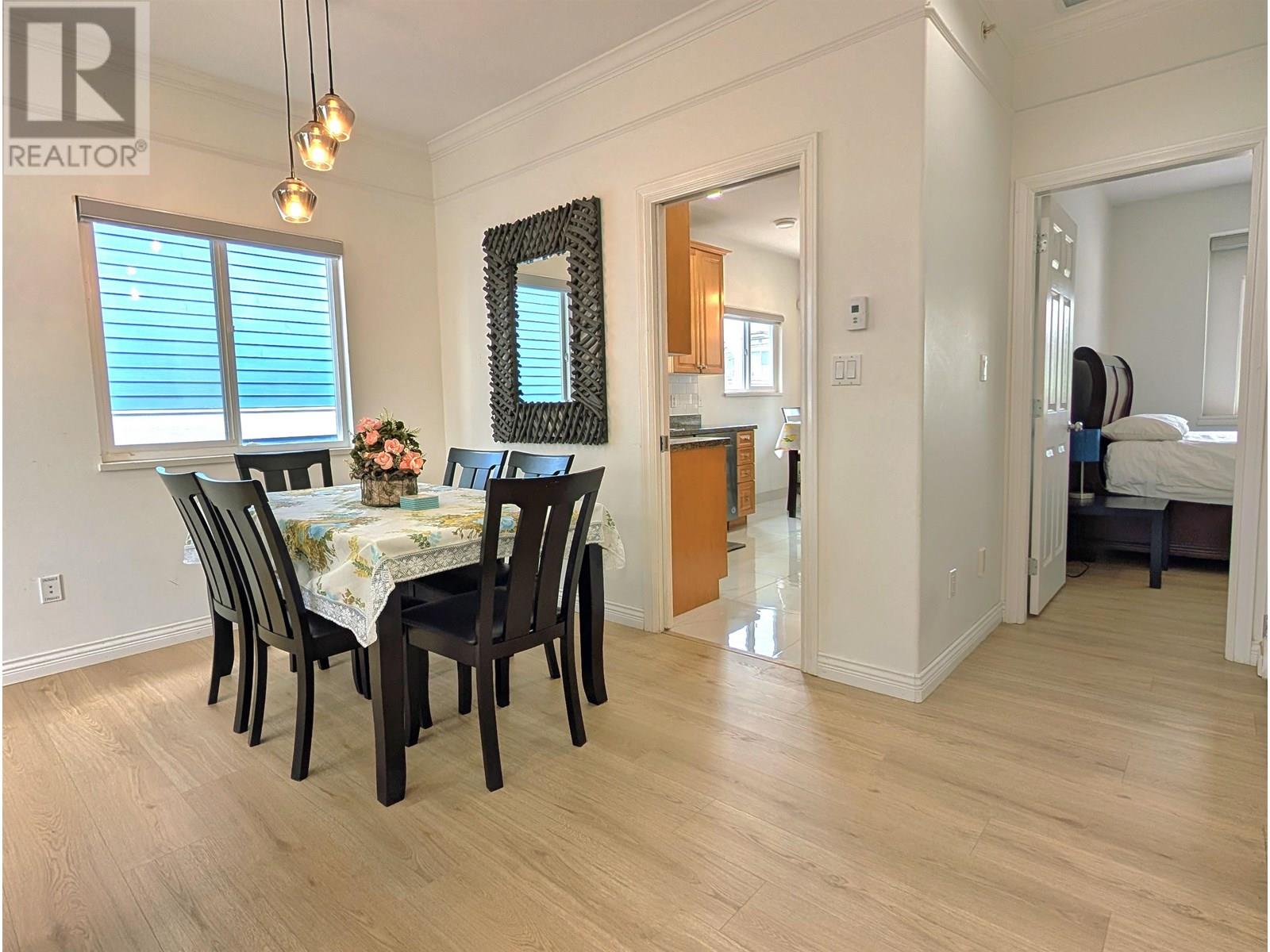 Listing Picture 7 of 25 : 3440 E 25 AVENUE, Vancouver / 溫哥華 - 魯藝地產 Yvonne Lu Group - MLS Medallion Club Member