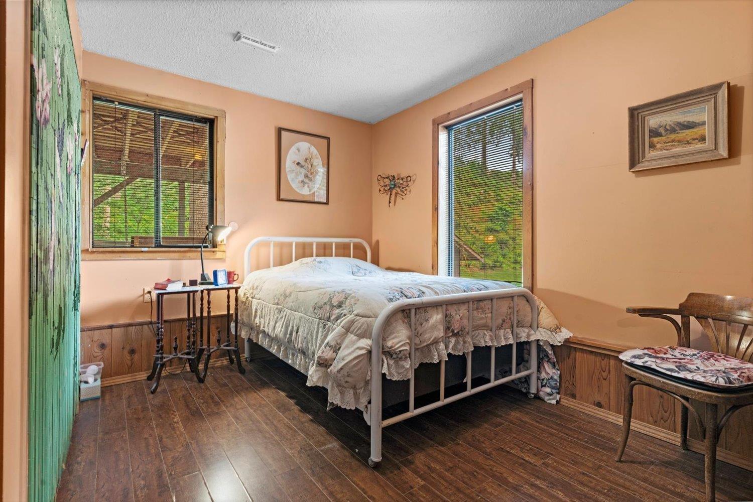 Property at 3834 KAREN DRIVE image 5