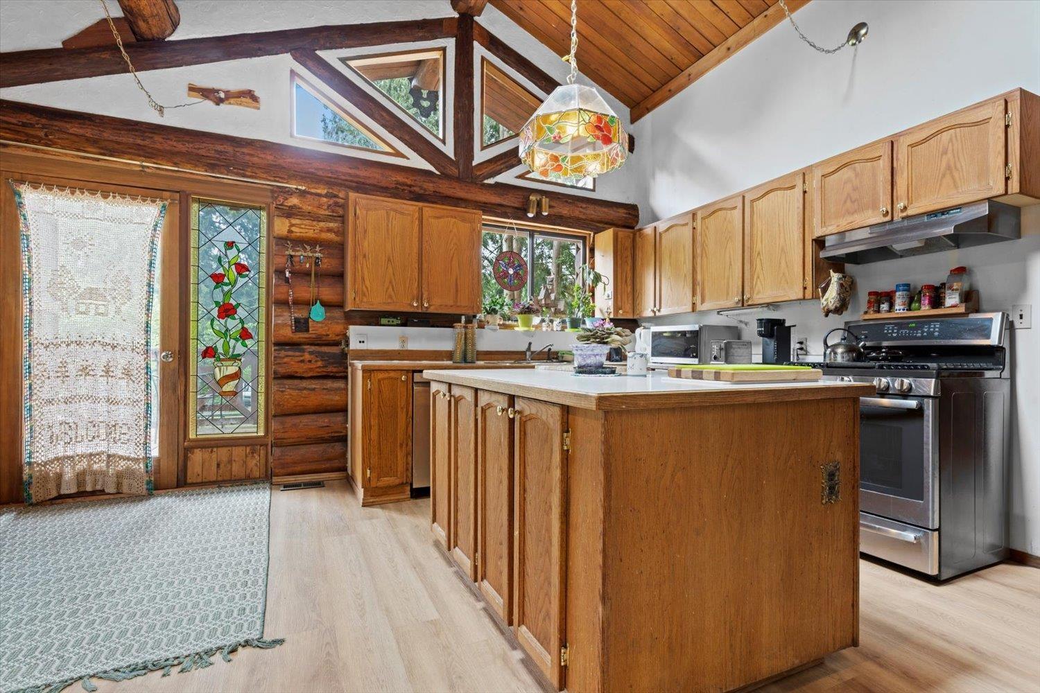 3834 Karen Drive, Cultus Lake East, Cultus Lake, British Columbia  V2R 5A5 - Photo 13 - R3019997