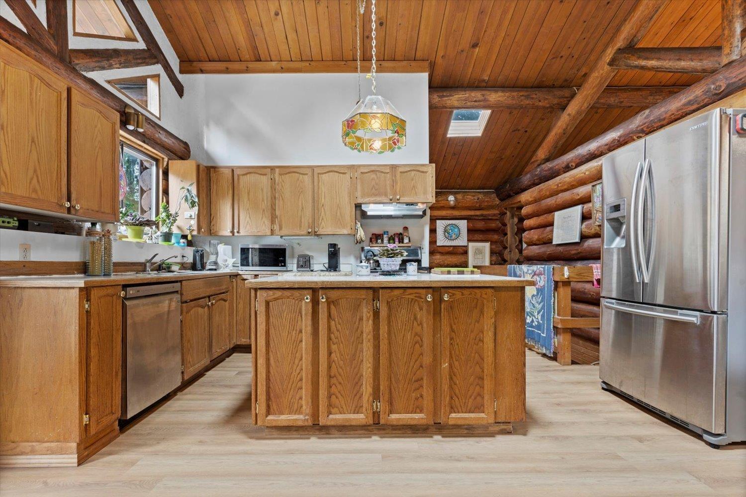 3834 Karen Drive, Cultus Lake East, Cultus Lake, British Columbia  V2R 5A5 - Photo 12 - R3019997