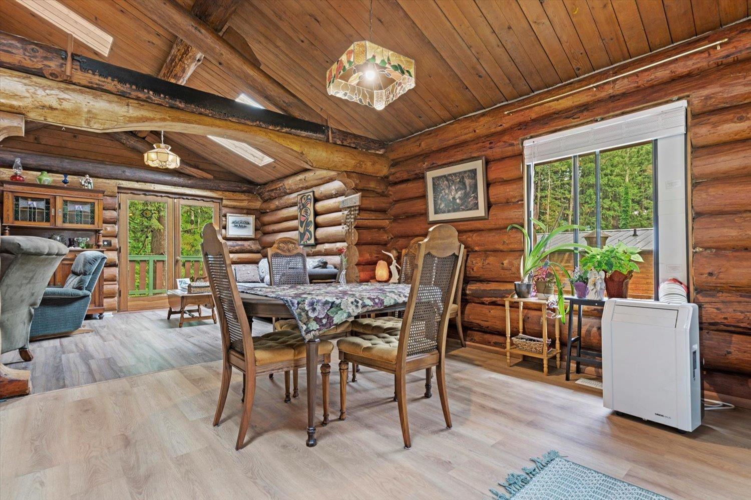 3834 Karen Drive, Cultus Lake East, Cultus Lake, British Columbia  V2R 5A5 - Photo 15 - R3019997