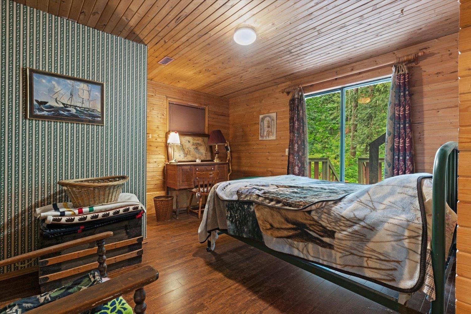 Property at 3834 KAREN DRIVE image 3