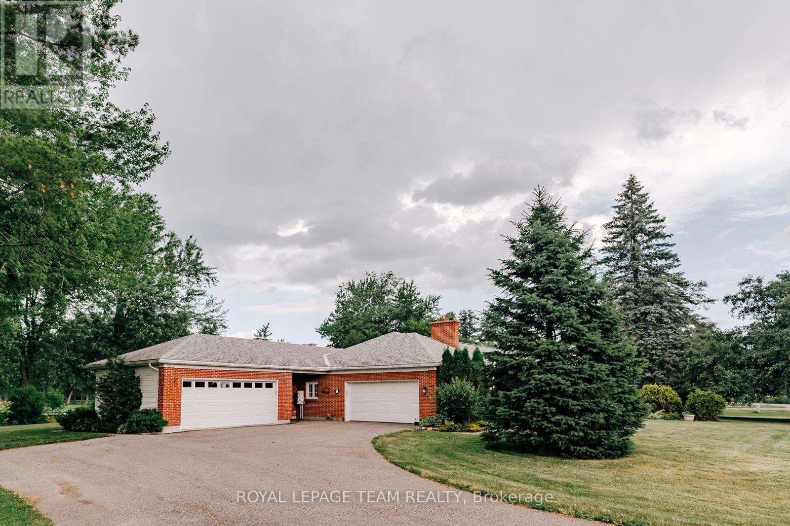 Property at 1231 FAIRWAY DRIVE image 3
