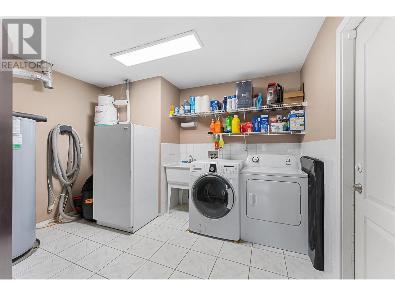 4029 Smith Way, Peachland, British Columbia  V0H 1X2 - Photo 39 - 10353864