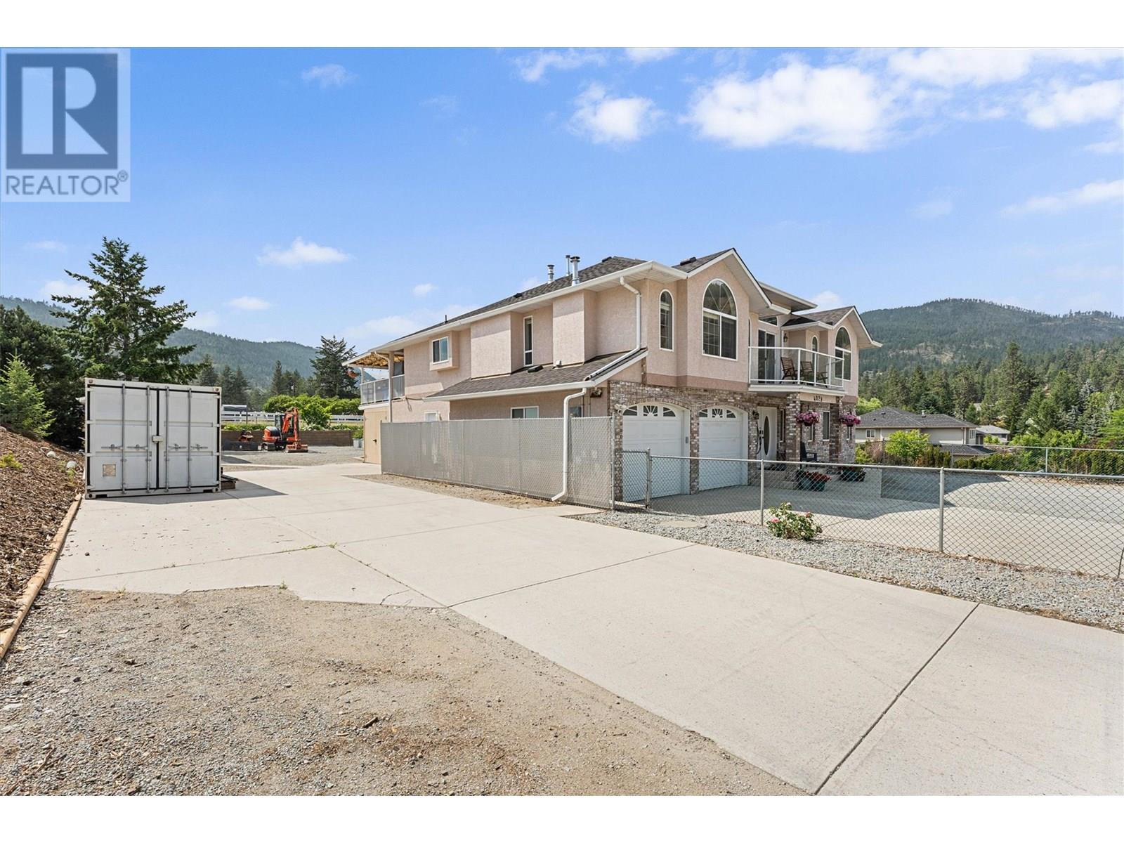 4029 Smith Way, Peachland, British Columbia  V0H 1X2 - Photo 3 - 10353864