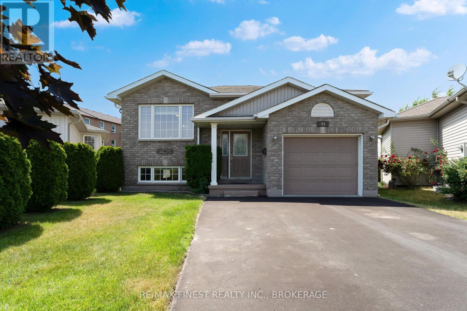 Property at 43 FOLLWELL CRESCENT image 1