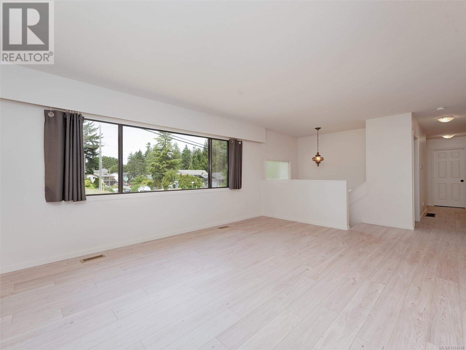 Property at 525 Atkins Rd image 4