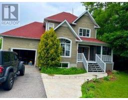 10300 RAVENSHOE ROAD, Georgina, Ontario