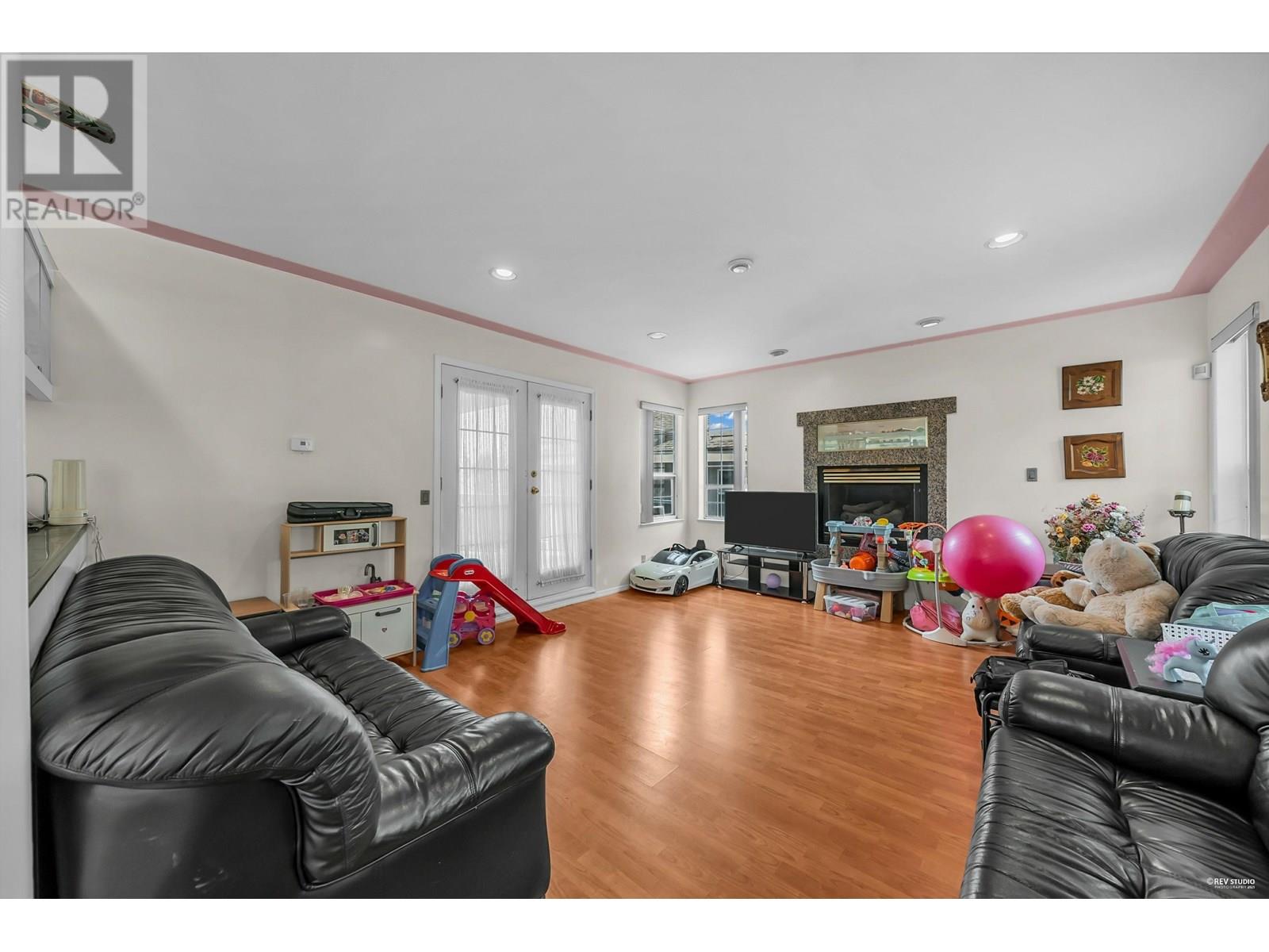 116 Ravine Drive, Port Moody, British Columbia V3H 4T2 - Photo 13 - R3020148