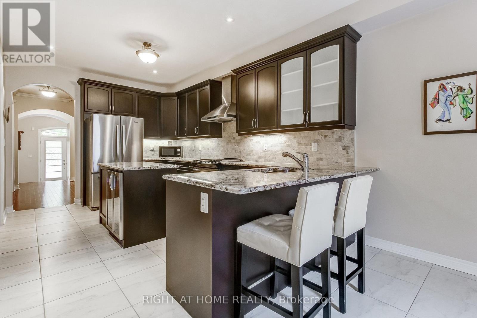 2467 Thornfield Common, Oakville, Ontario  L6M 0S2 - Photo 12 - W12248397